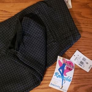 Rewind reversible Jegging size 9 new with tags